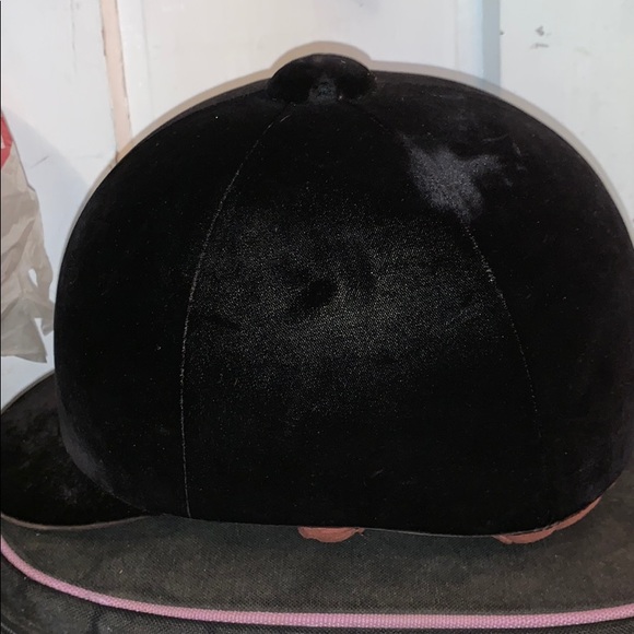 IRH velvet show helmet - Picture 4 of 5